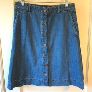 Banana Republic denim skirt
